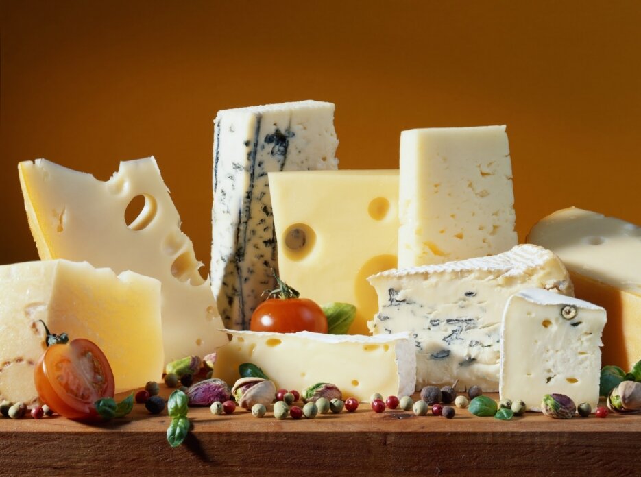 What are the benefits of cheese for human health + which types of chee